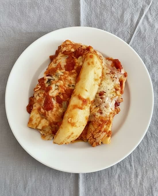 Cheese Manicotti.